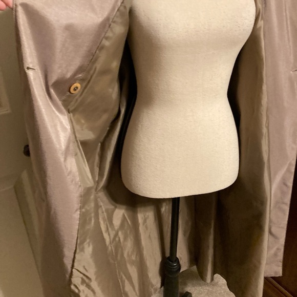 Vintage British Mist trench rain coat. Size 12 petite - Picture 6 of 7